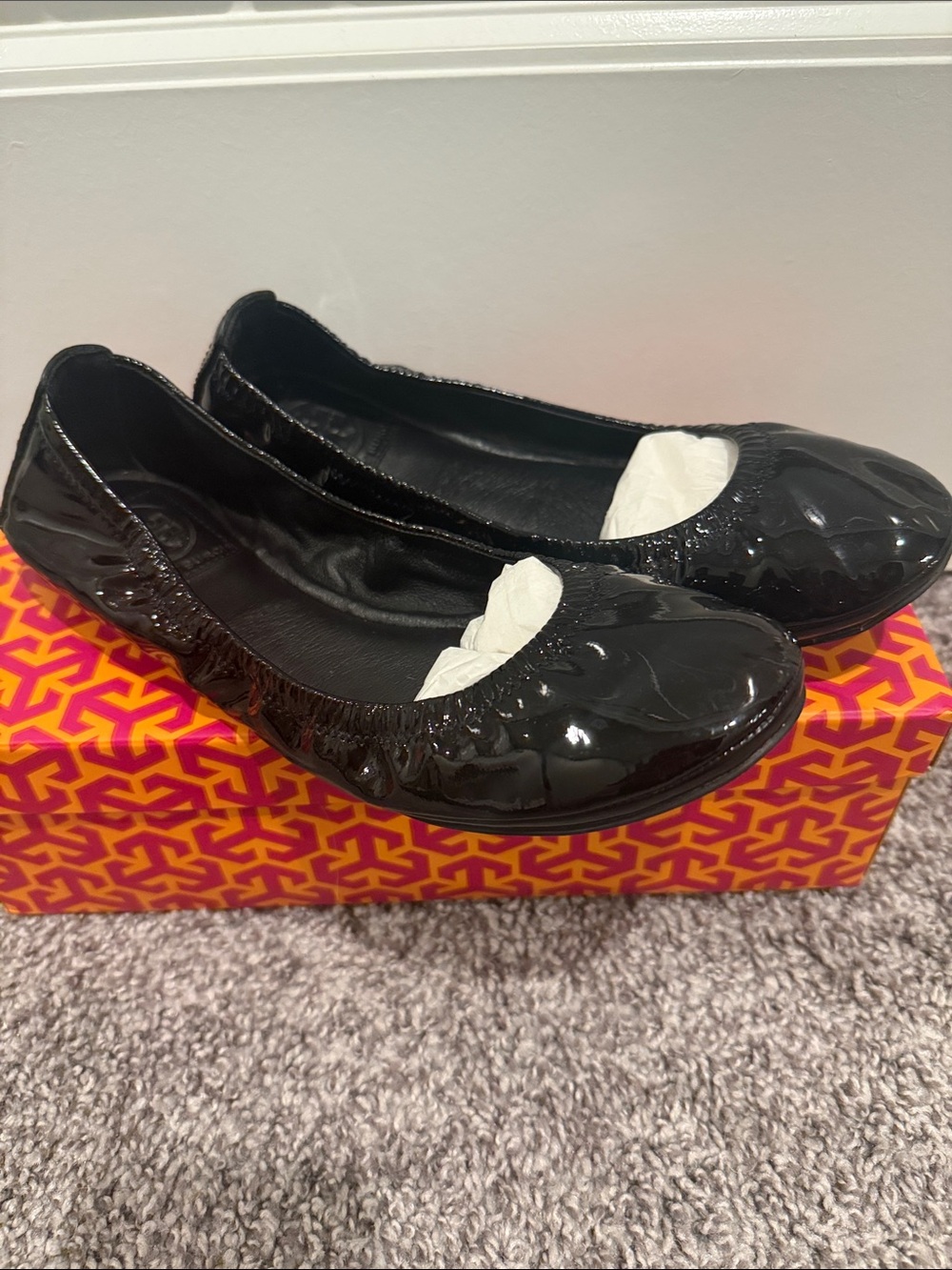 Tory Burch Eddie Black Patent Ballet Flats - Women's size 7.5